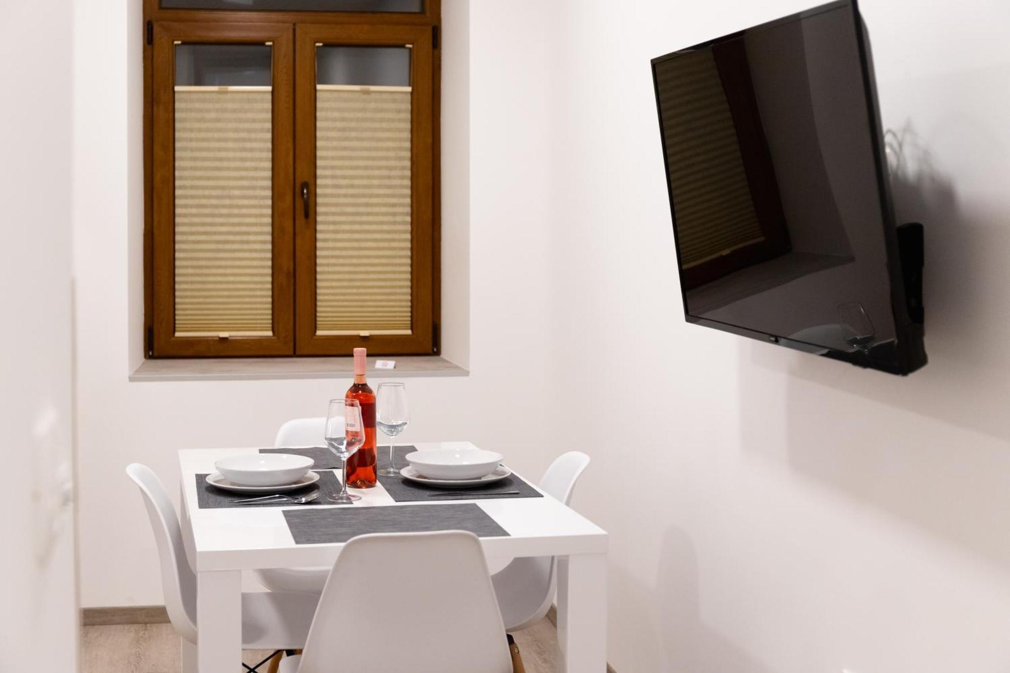 Oliver Street Apartment Випава Екстериор снимка